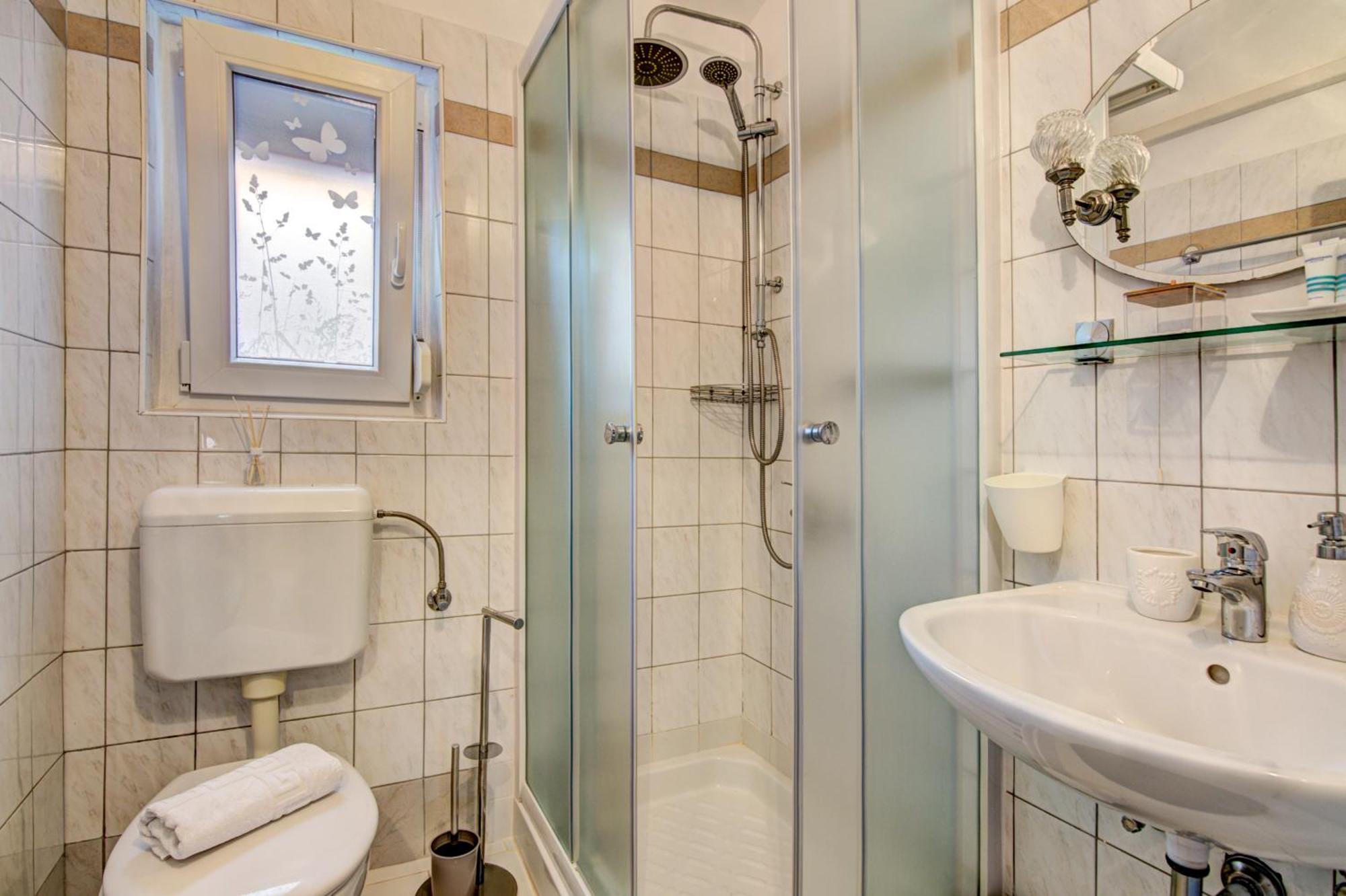 Apartments Babic Fazana Bagian luar foto